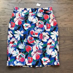 NWT J.Crew Floral Pencil Skirt Size 2